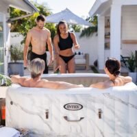 Spa gonflable INTEX Calacatta 4 places avec couverture thermique incluse – Image 4